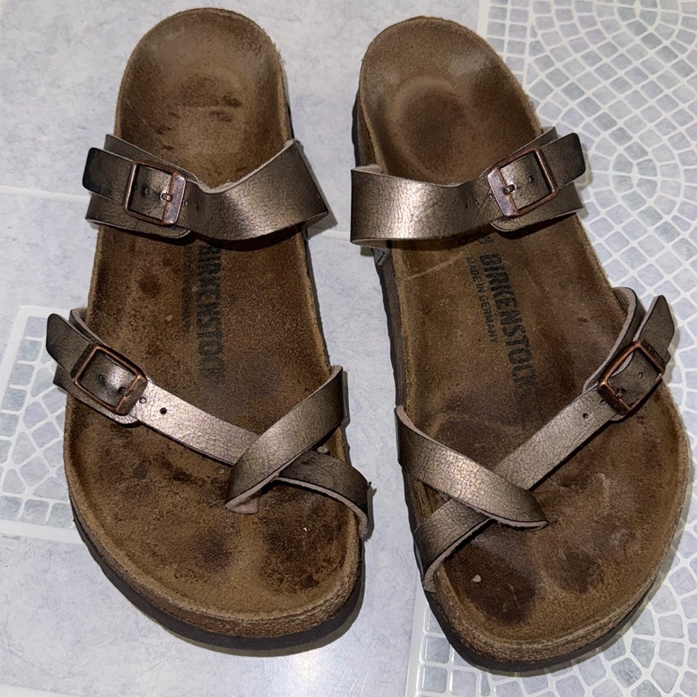 BIRKENSTOCK SANDALS